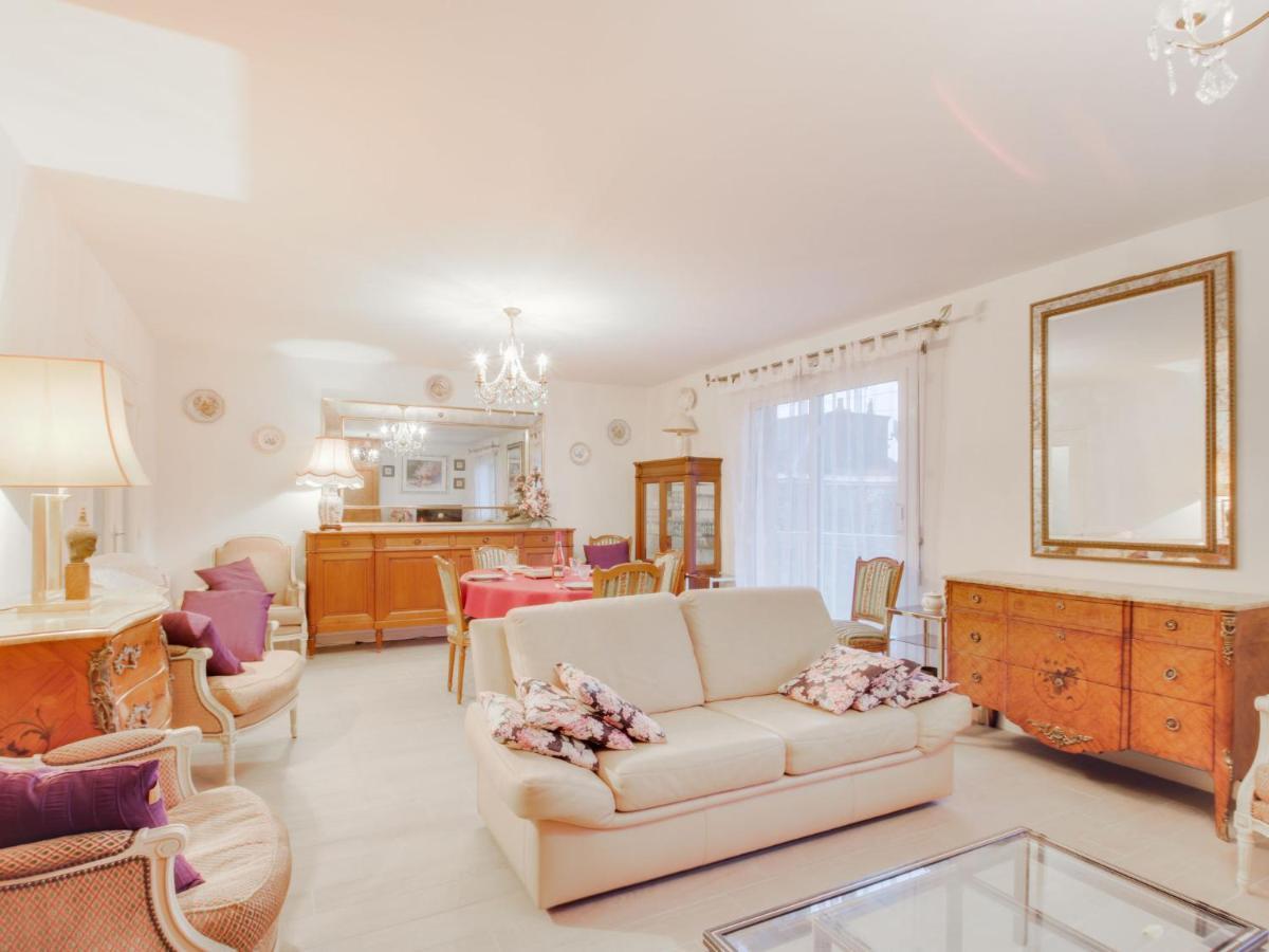 Apartment Le Hoche By Interhome دينار المظهر الخارجي الصورة